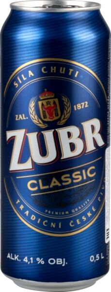 *Пиво светлое фильтрованное Зубр Классик банка / Zubr Classic