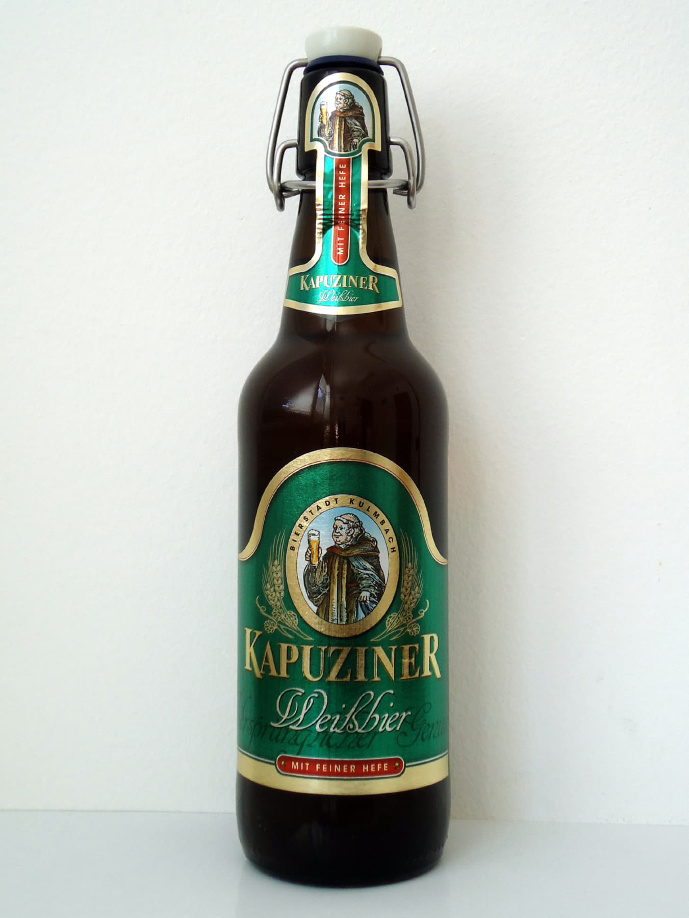 Пиво светлое нефильтрованное Капуцинер Вайсбир / Kapuziner Weissbier
