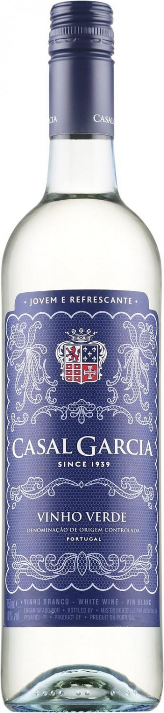 Вино беое полусухое Казал Гарсия Виньо Верде / Casal Garcia Vinho Verde