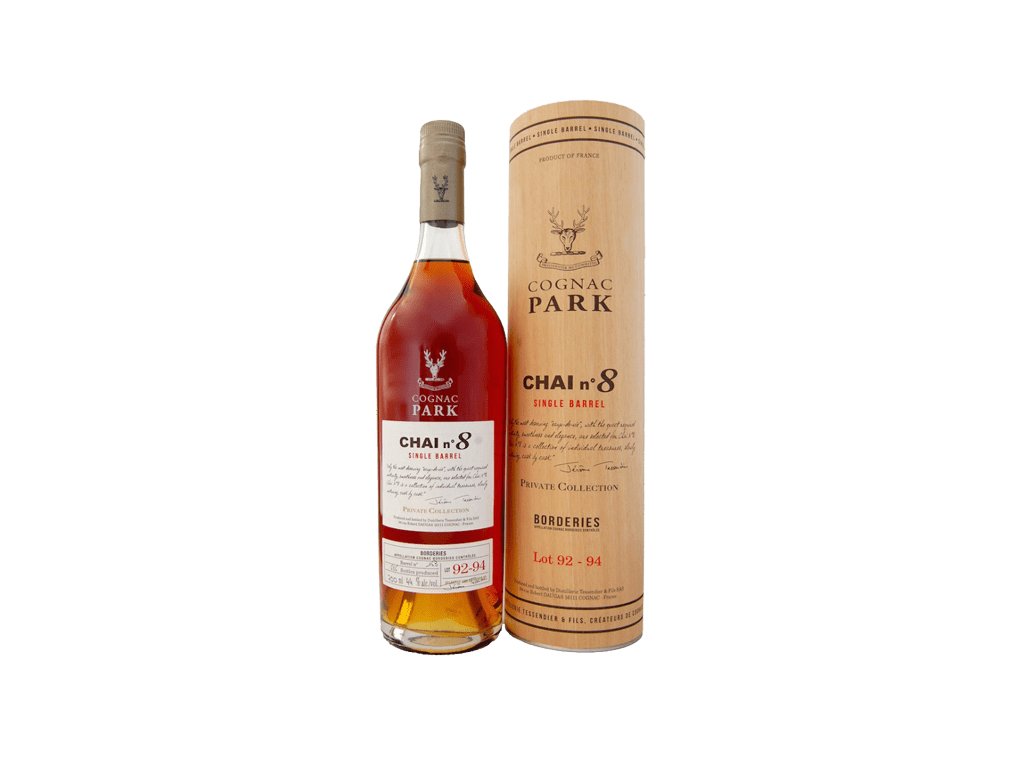 Коньяк Парк Ше N° 8 Сингл Бэррел Лот 92-94 Бордери / Park Chai N° 8 Single Barrel Lot 92-94 Borderie - подробнее Коньяк Парк Ше N° 8 Сингл Бэррел Лот 92-94 Бордери / Park Chai N° 8 Single Barrel Lot 92-94 Borderie