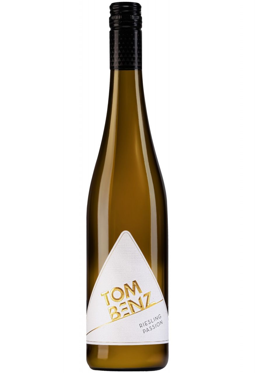 Вино белое сухое Том Бенц Рислинг Пэшн / Tom Benz Riesling Passion - подробнее Вино белое сухое Том Бенц Рислинг Пэшн / Tom Benz Riesling Passion